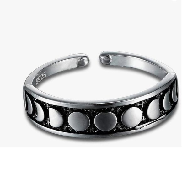 “Phases of Life” Moon Phase NightSky Engraved Ring - Picture 1 of 6